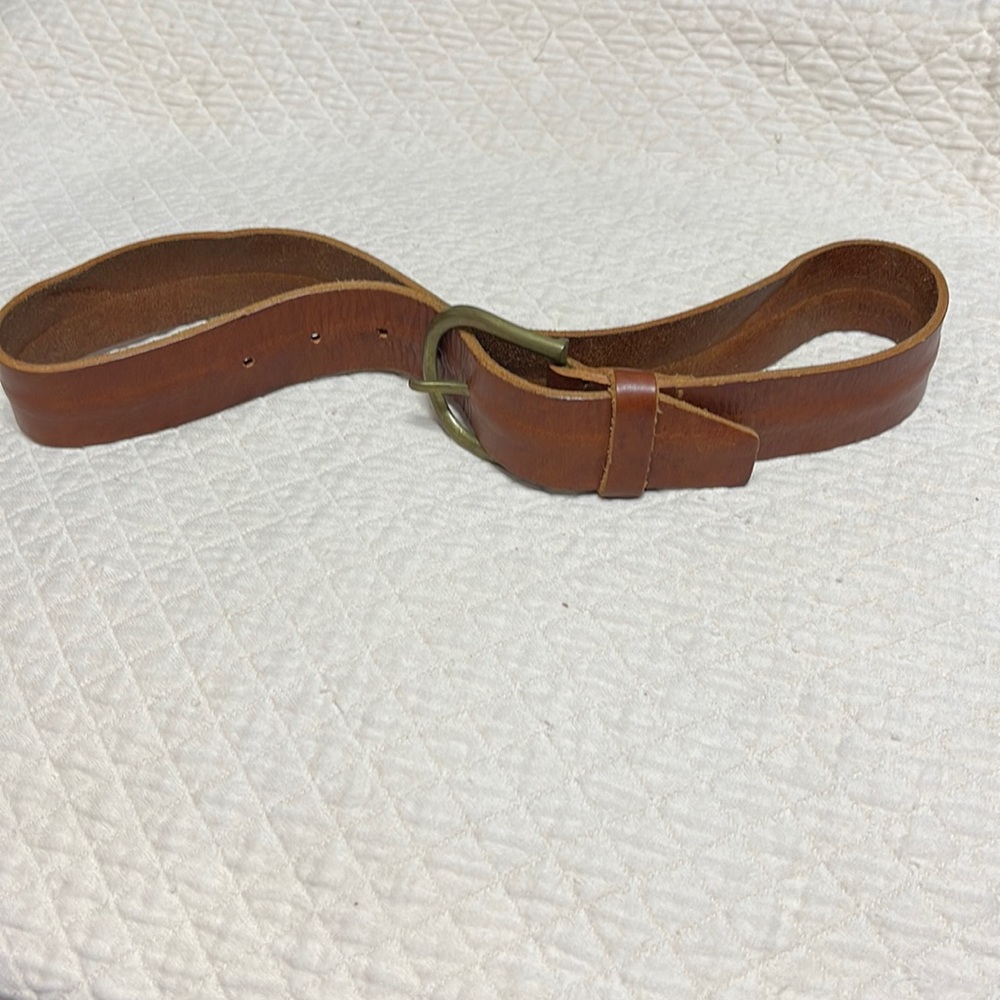BDG 100% leather belt